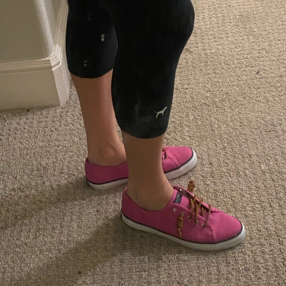 GUC Ladies Pink Sperry Tennis Shoes
